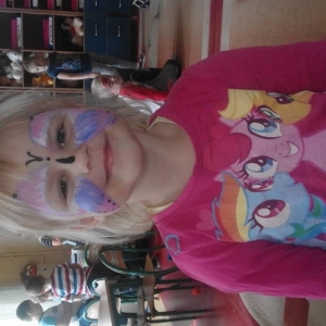 pokaż obrazek - Piękny motylek